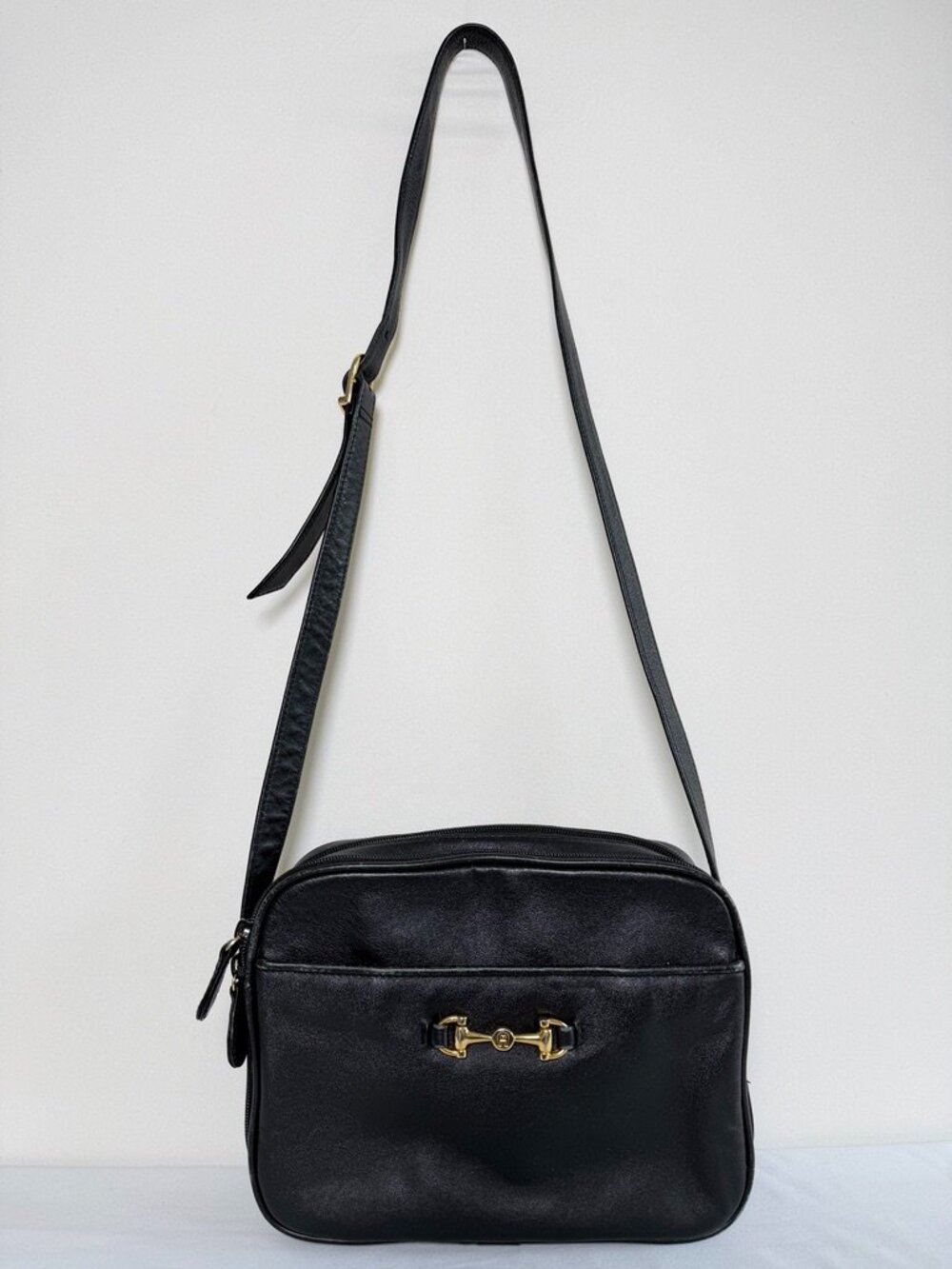 ETIENNE AIGNER Black Leather Crossbody Camera Bag Vintage - Picture 2 of 16